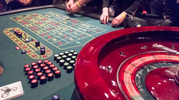 پاکستان میں Bzeebet Casino کا آن لائن کیسینو سیکشن کھولیں۔